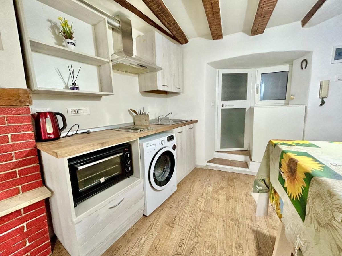 Residence Zar - 2 Триест Екстериор снимка