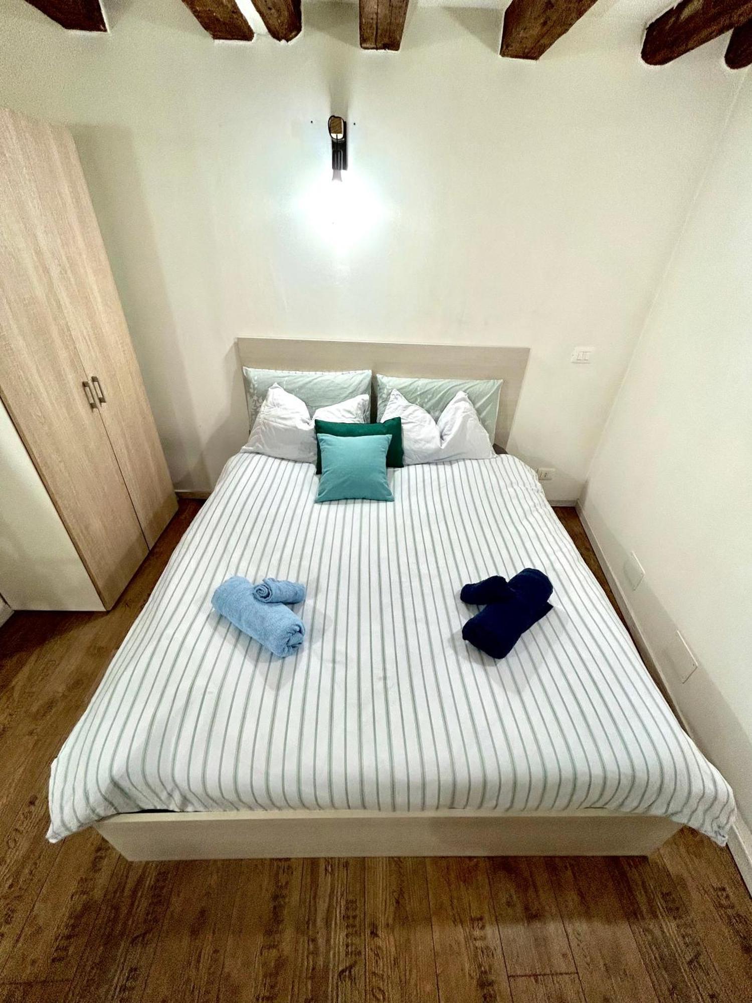 Residence Zar - 2 Триест Екстериор снимка